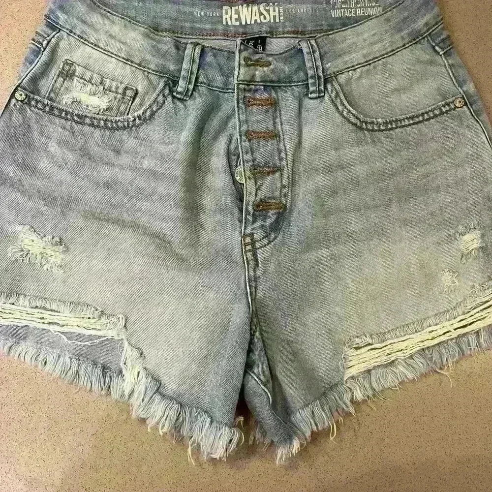 Rewatch Jean shorts - Picture 10 of 10